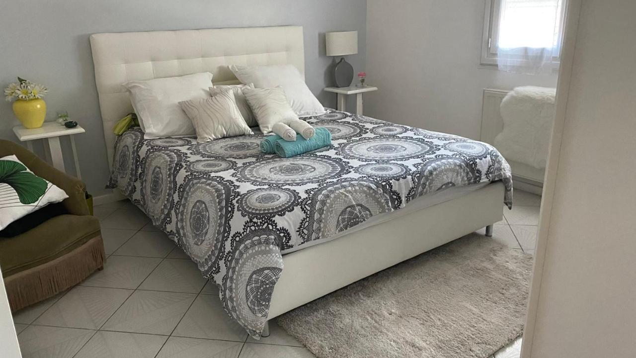 Maison Quietude Chavanoz Екстериор снимка