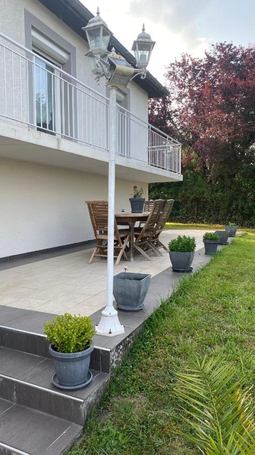 Maison Quietude Chavanoz Екстериор снимка