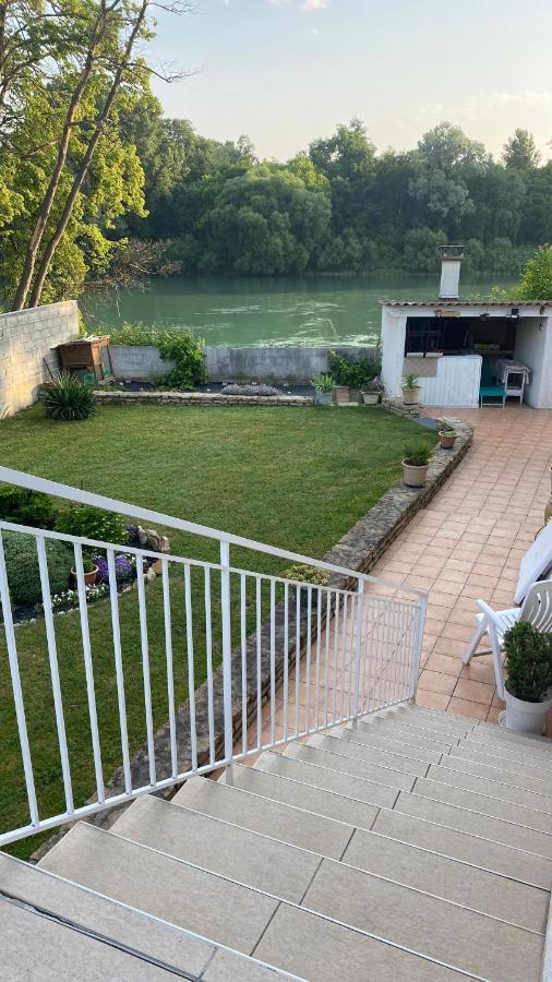 Maison Quietude Chavanoz Екстериор снимка