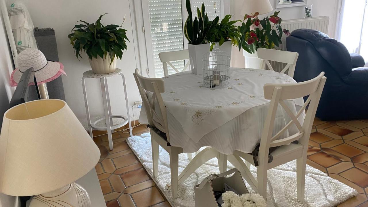 Maison Quietude Chavanoz Екстериор снимка